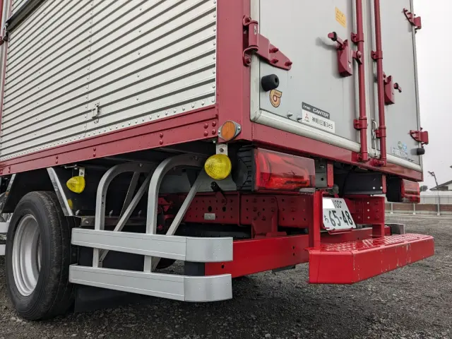 三菱 キャンター 2RG-FEAV0(2WD)の写真8