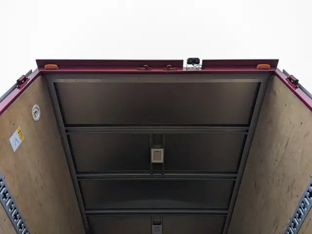 三菱 キャンター 2RG-FEAV0(2WD)の写真11