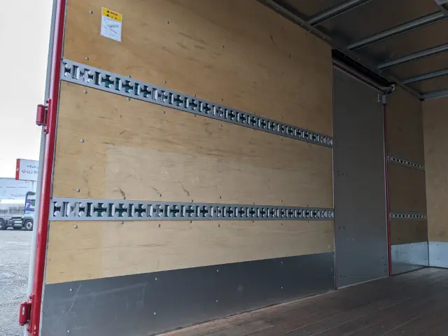 三菱 キャンター 2RG-FEAV0(2WD)の写真19