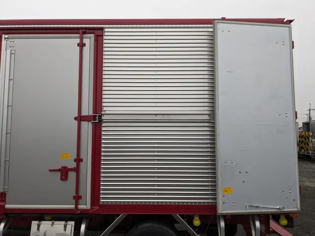 三菱 キャンター 2RG-FEAV0(2WD)の写真20