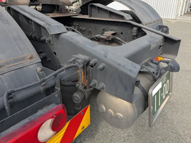 ＵＤ クオン 2PG-GK5AAB(2WD)の写真9