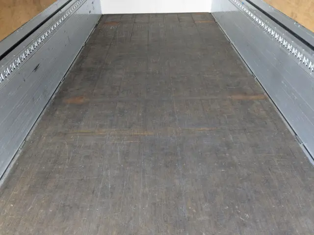 日野 レンジャー 2KG-FD2ABG(2WD)の写真19