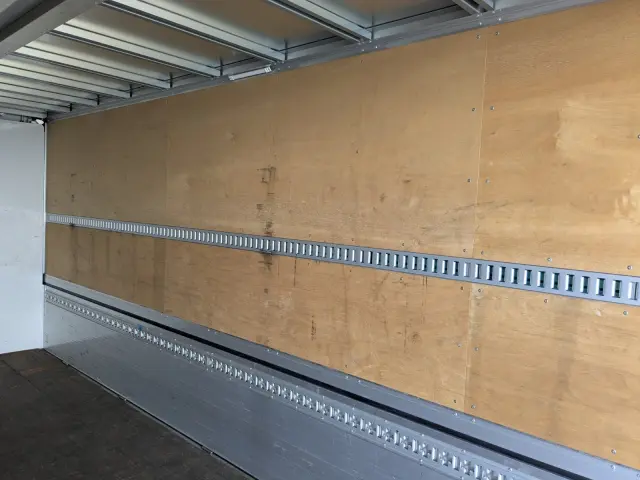 日野 レンジャー 2KG-FD2ABG(2WD)の写真24