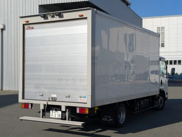 いすゞ エルフ 2RG-NPR88AN(2WD)の写真5