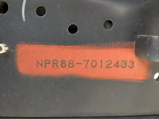 いすゞ エルフ 2RG-NPR88AN(2WD)の写真36