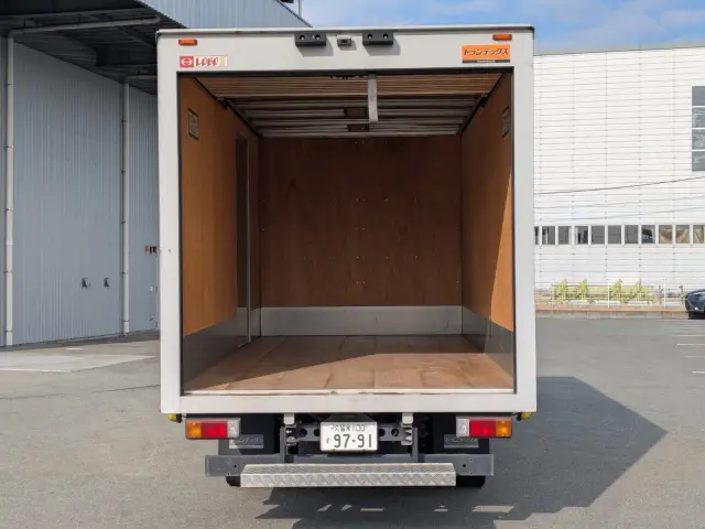 日野 デュトロ 2RG-XZU720M(2WD)の写真9