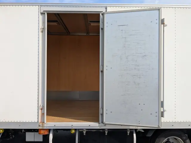 日野 デュトロ 2RG-XZU720M(2WD)の写真14