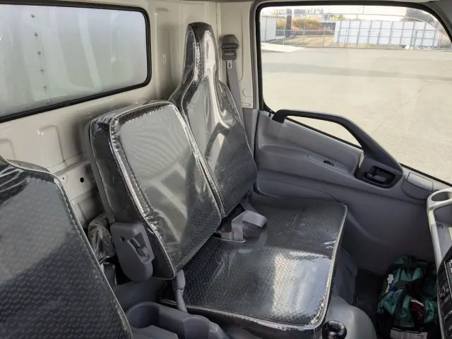 日野 デュトロ 2RG-XZU720M(2WD)の写真28