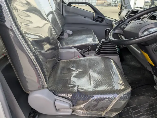 日野 デュトロ 2RG-XZU720M(2WD)の写真31