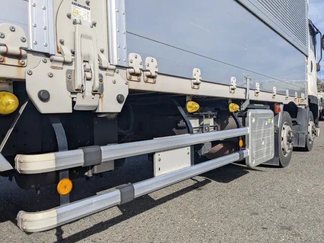 いすゞ ギガ 2PG-CYJ77C(8x4)の写真25