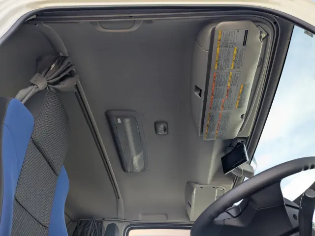 いすゞ ギガ 2PG-CYJ77C(8x4)の写真35