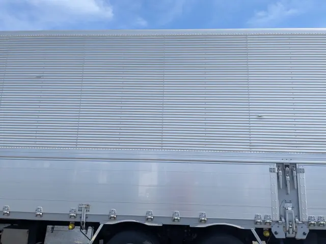 いすゞ ギガ 2PG-CYJ77C(8x4)の写真48