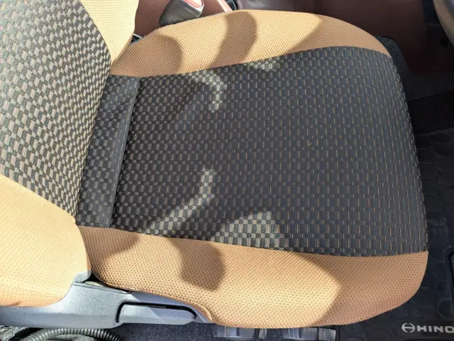 日野 レンジャー 2KG-FD2ABG(2WD)の写真45