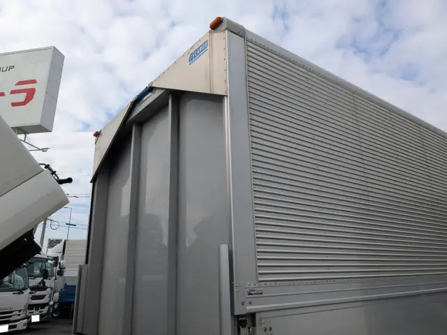 いすゞ フォワード 2RG-FRR90T2(2WD)の写真37