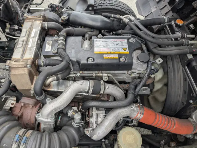 いすゞ フォワード 2RG-FRR90T2(2WD)の写真39