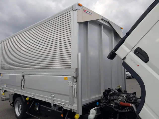 三菱 キャンター 2PG-FEB80(2WD)の写真41