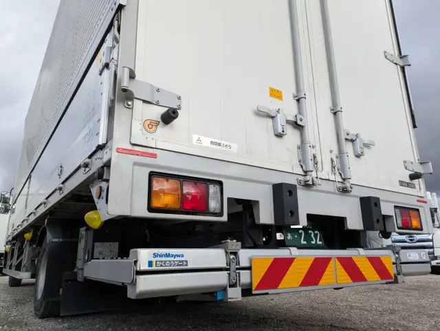 三菱 ファイター 2KG-FK65F(2WD)の写真7