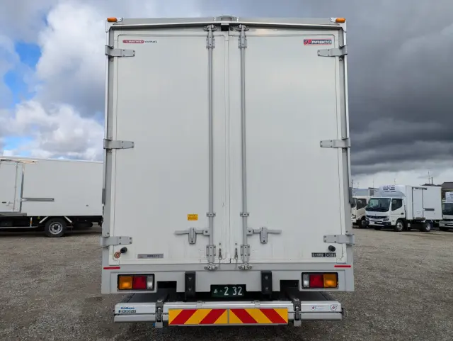 三菱 ファイター 2KG-FK65F(2WD)の写真10