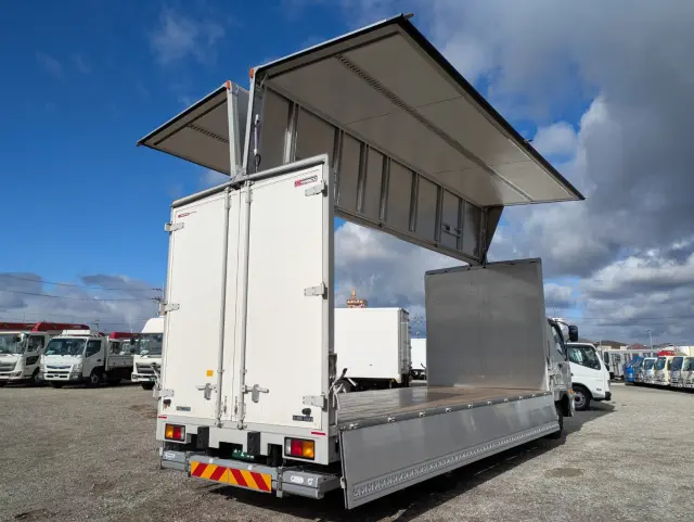 三菱 ファイター 2KG-FK65F(2WD)の写真38