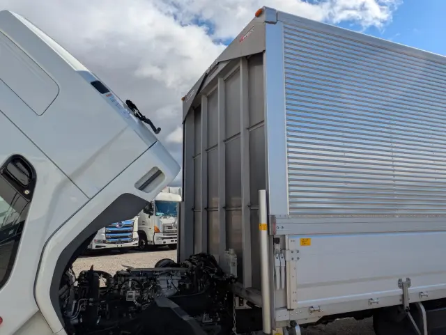 三菱 ファイター 2KG-FK65F(2WD)の写真47