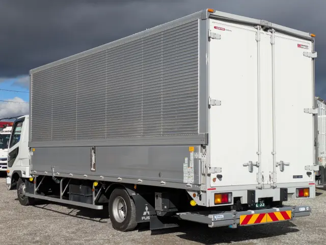 三菱 ファイター 2KG-FK65F(2WD)の写真6