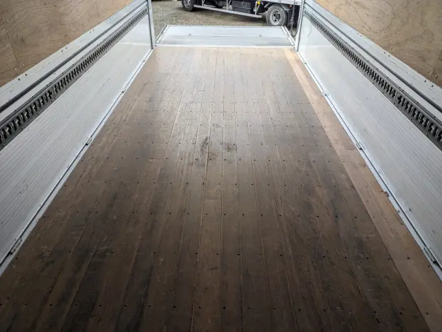 日野 レンジャー 2PG-FD2ABG(2WD)の写真18