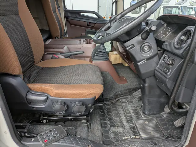 日野 レンジャー 2PG-FD2ABG(2WD)の写真39