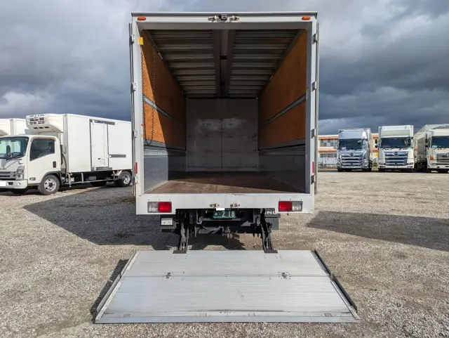 日野 レンジャー 2PG-FD2ABG(2WD)の写真11