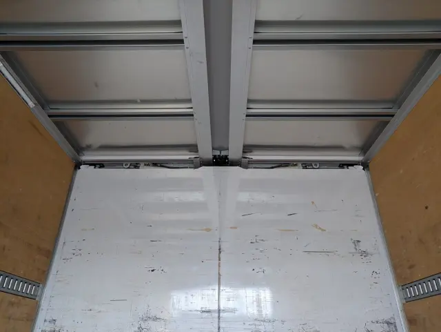 日野 レンジャー 2PG-FD2ABG(2WD)の写真17