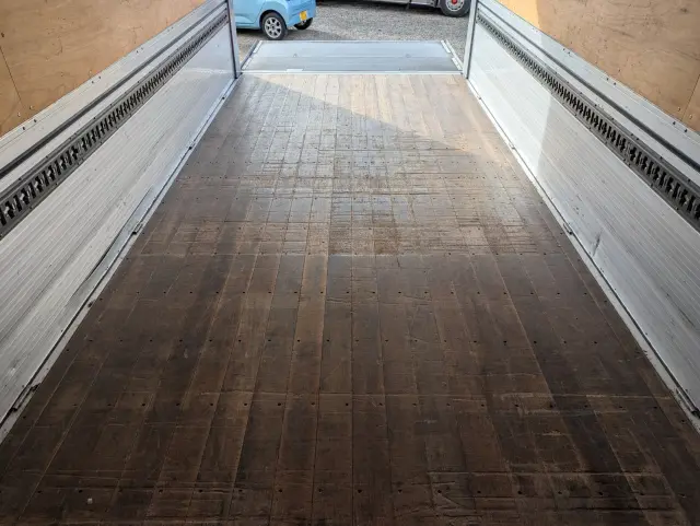 日野 レンジャー 2PG-FD2ABG(2WD)の写真18