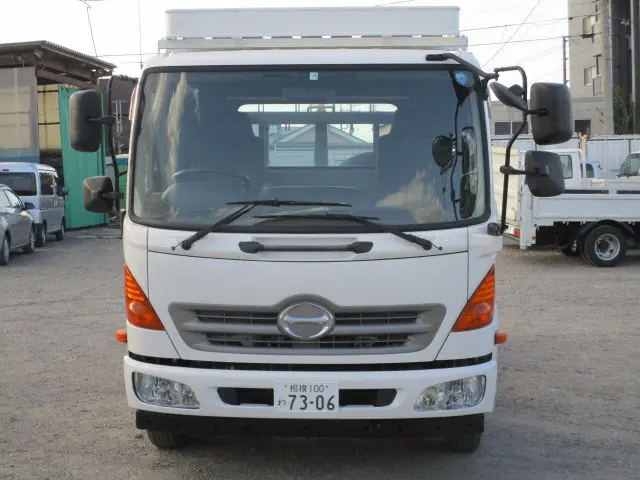 日野 レンジャー TKG-FC9JEAA(2WD)の写真3