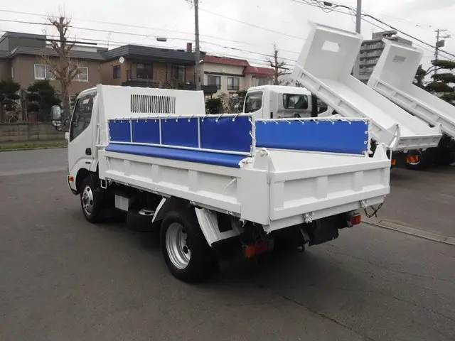 日野 デュトロ SKG-XZU675T(4WD)の写真7