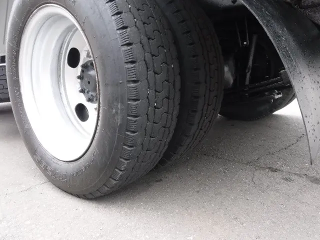 日野 デュトロ SKG-XZU675T(4WD)の写真16