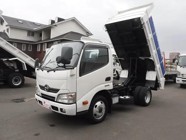 日野 デュトロ SKG-XZU675T(4WD)の写真18