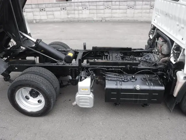 日野 デュトロ SKG-XZU675T(4WD)の写真20