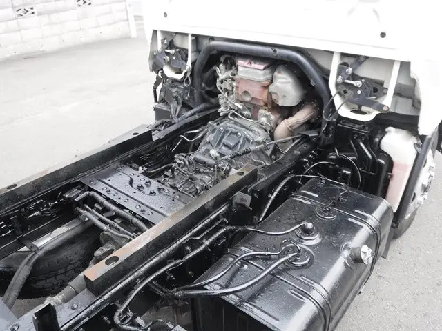 日野 デュトロ SKG-XZU675T(4WD)の写真21