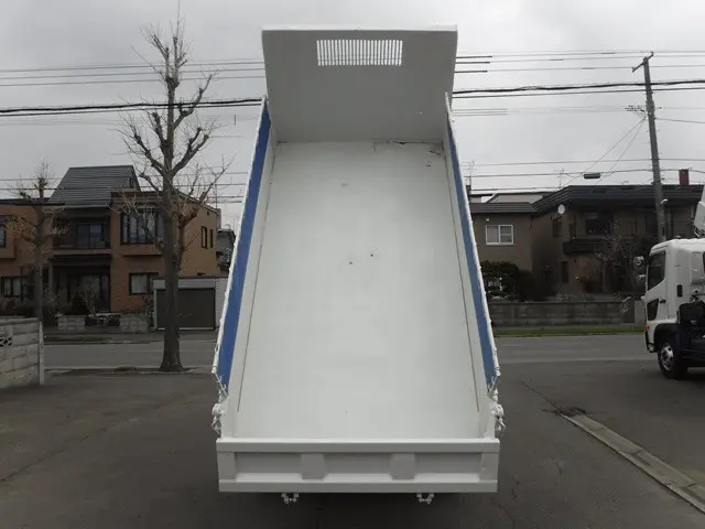 日野 デュトロ SKG-XZU675T(4WD)の写真23