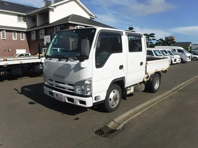 いすゞ エルフ TKG-NHS85A(4WD)の写真1