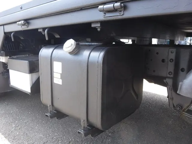 日産 アトラス 2RG-AHS88A(4WD)の写真17