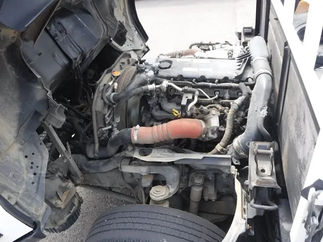 日産 アトラス 2RG-AHS88A(4WD)の写真30