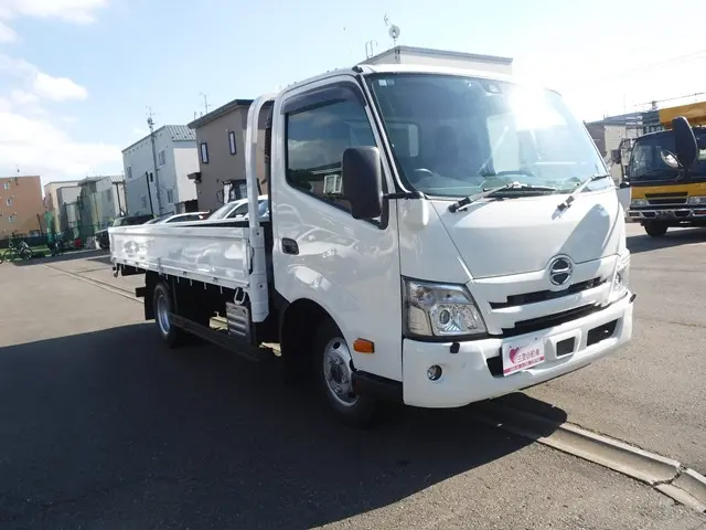 日野 デュトロ 2KG-XZU775M(4WD)の写真3