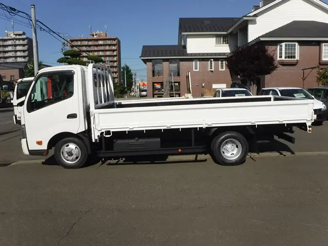 日野 デュトロ 2KG-XZU775M(4WD)の写真8