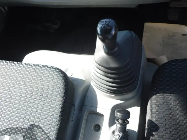 日野 デュトロ 2KG-XZU775M(4WD)の写真26