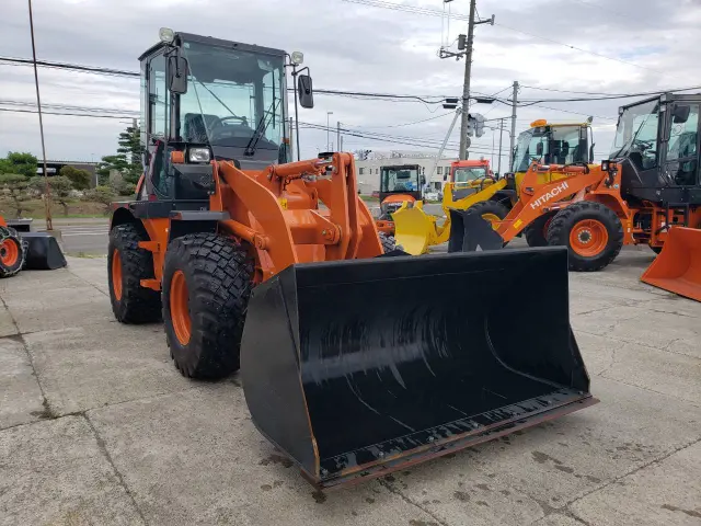 日立 ZW80S-5B YDN-H80(4WD)の写真3