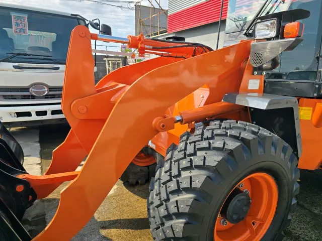 日立 ZW80S-5B YDN-H80(4WD)の写真21