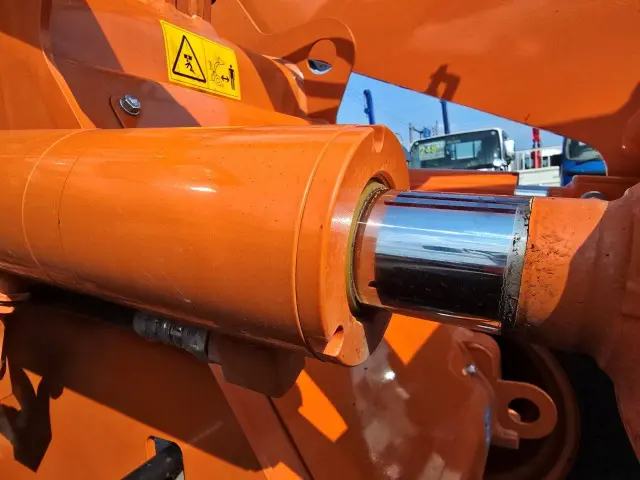 日立 ZW80S-5B YDN-H80(4WD)の写真22