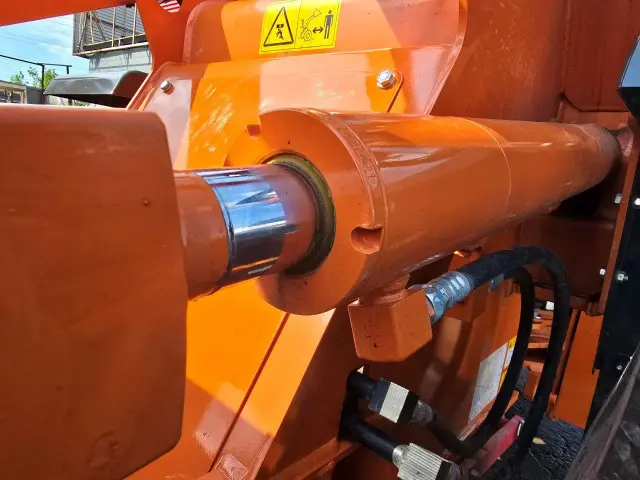 日立 ZW80S-5B YDN-H80(4WD)の写真24