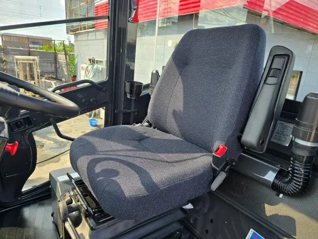 日立 ZW80S-5B YDN-H80(4WD)の写真30