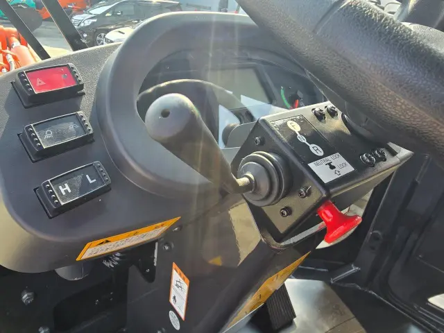 日立 ZW80S-5B YDN-H80(4WD)の写真33