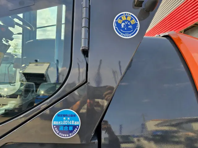 日立 ZW80S-5B YDN-H80(4WD)の写真42